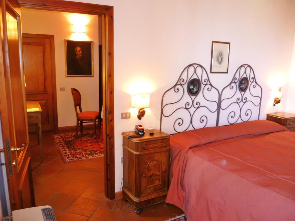 Locanda Di Villa Torraccia Pesaro Zimmer foto